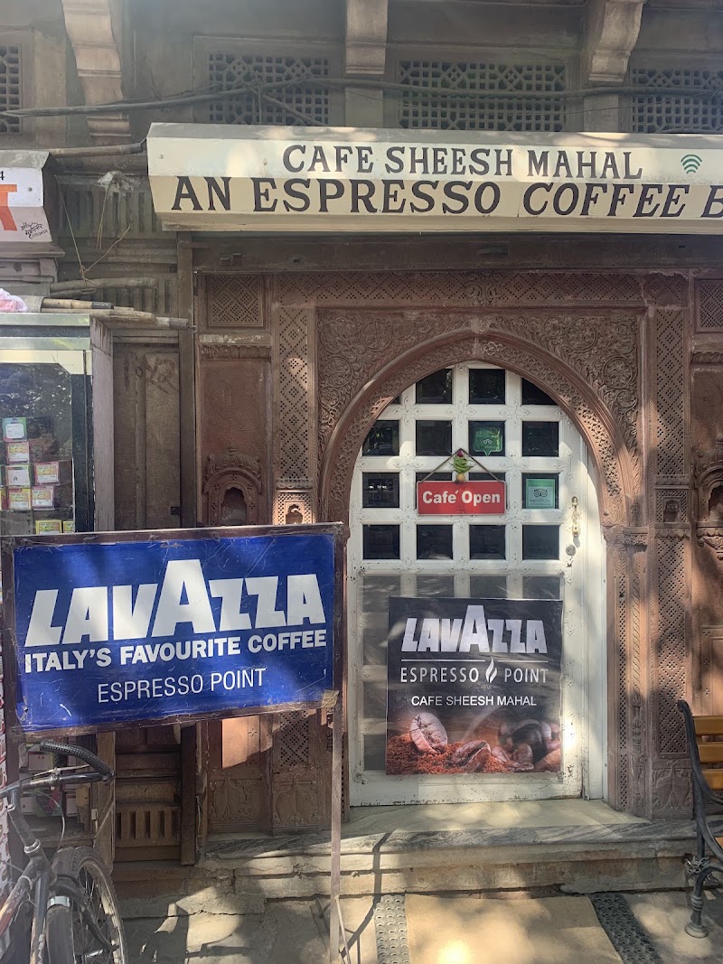 Café Sheesh Mahal - Café Sheesh Mahal 1, Pal Haveli Inn, opposite Clock Tower, near Gulab Sagar, Pal Haveli, Ghantaghar, Gulab Sagar, Jodhpur, Rajasthan 342001, India