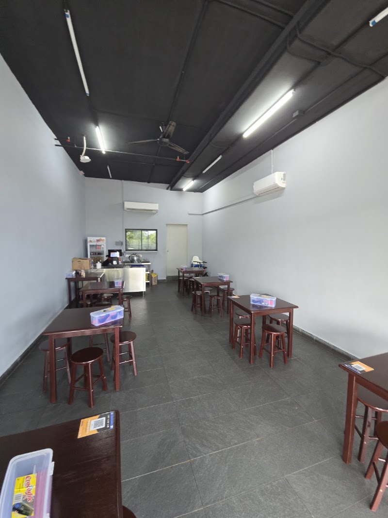 建記辣椒板麵 | Kin Kin Chili Pan Mee - 建記辣椒板麵 | Kin Kin Chili Pan Mee KL537, Taman Segambut (Barat, Kawasan Perusahaan Segambut, 51200 Kuala Lumpur, Wilayah Persekutuan Kuala Lumpur, Malaysia