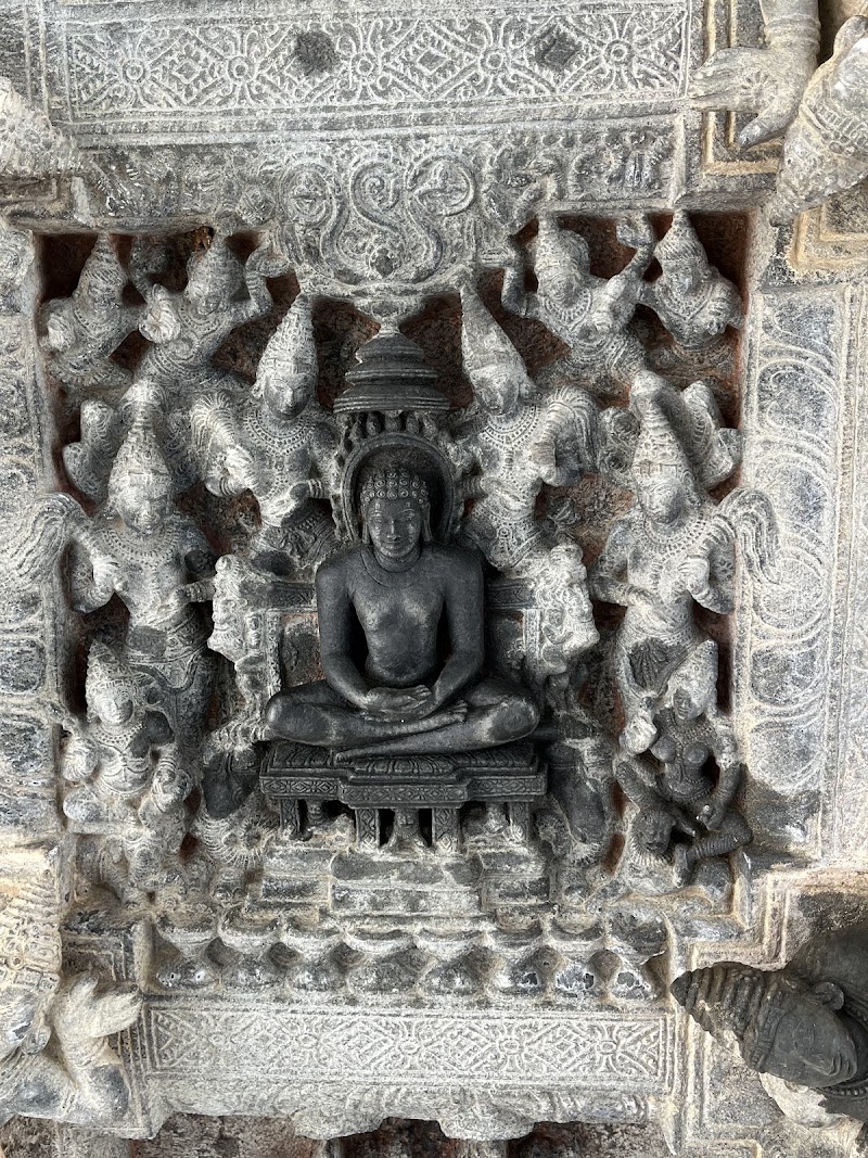 Bhagawan Sri 1008 Adinatha Digambara Basadi - Bhagawan Sri 1008 Adinatha Digambara Basadi, Bhagwan Shri 1008 Adinath Digambar Jain Temple, Kambadahalli, Karnataka 571802, India
