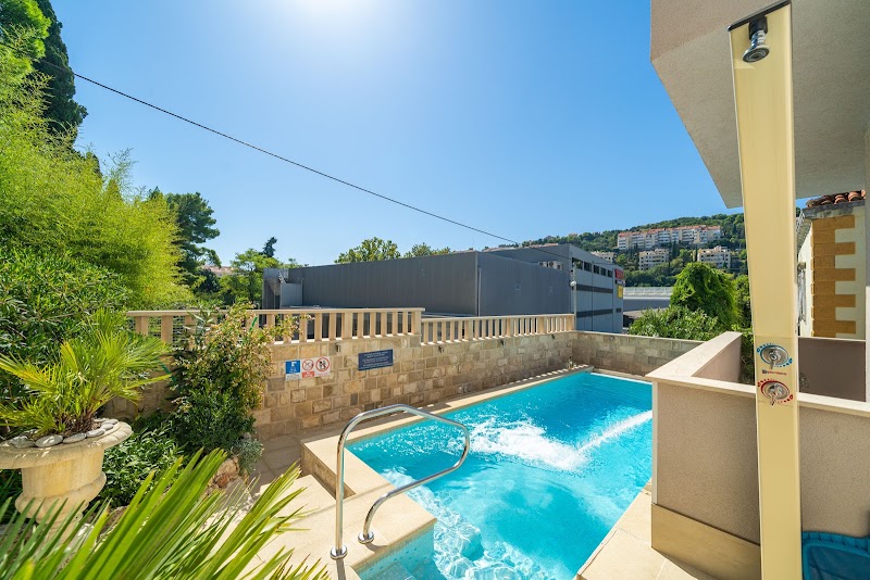 Apartments Villa Aura - Apartments Villa Aura Ul. Silvija Strahimira Kranjčevića 3a, 20000, Dubrovnik, Croatia
