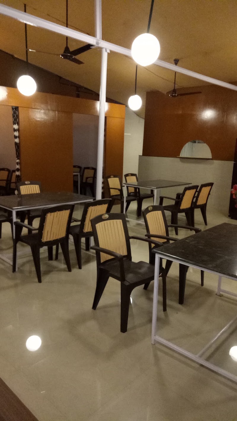 Hindusthan Pure Veg Restorant - Hindusthan Pure Veg Restorant, X2VX+63R, Gulem, Canacona, Goa 403702, India