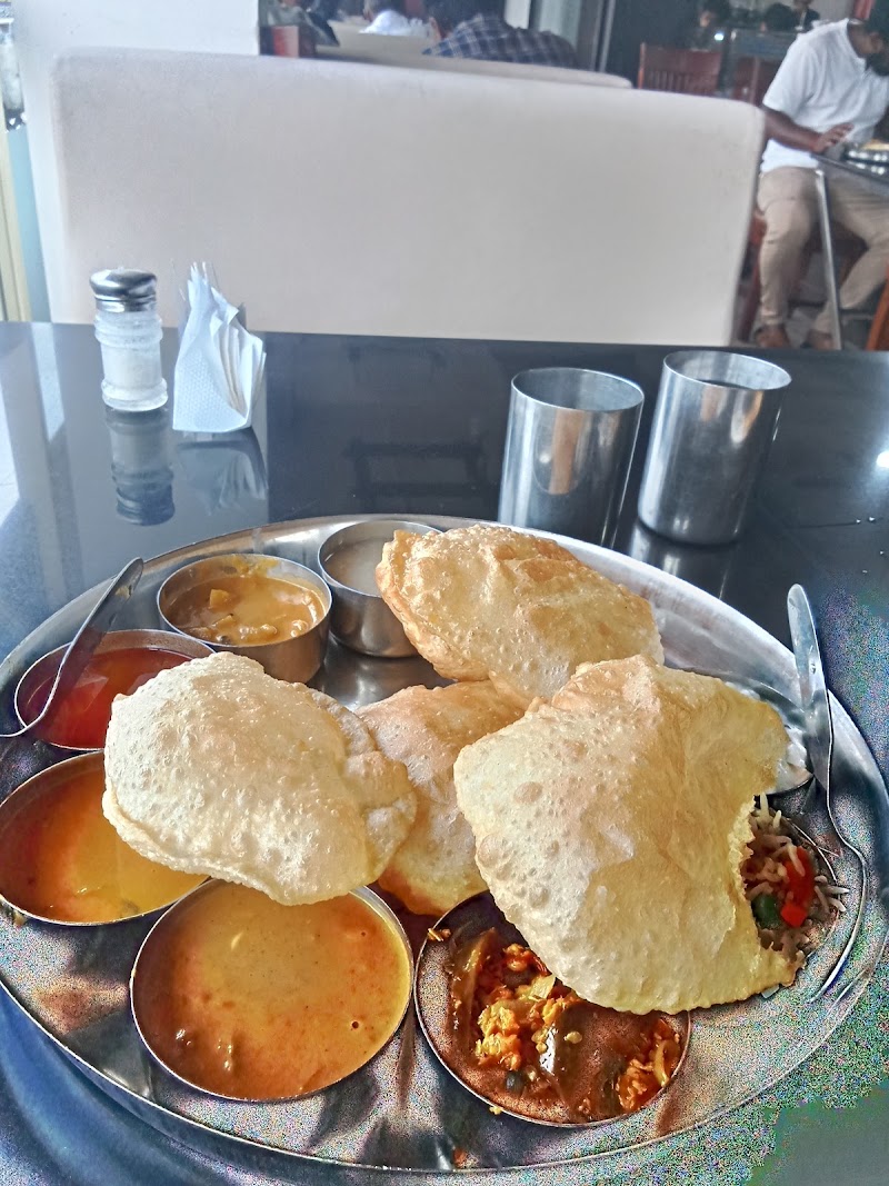Ambika Upahar Udupi Vegetarian Restaurant - Ambika Upahar Udupi Vegetarian Restaurant 7, 73, Kohinoor Rd, Stuart Hill, Madikeri, Karnataka 571201, India