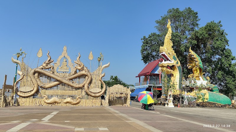 Naga fireballs viewing point Wat Thai - Naga fireballs viewing point Wat Thai, 23FG+RC4 Unnamed Rd Tambon Chumphon, Amphoe Phon Phisai, Chang Wat Nong Khai 43120, Thailand