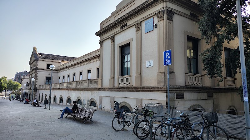Estació del Nord de Barcelona - Estació del Nord de Barcelona, Carrer d'Alí Bei, 80, Eixample, 08013 Barcelona, Spain