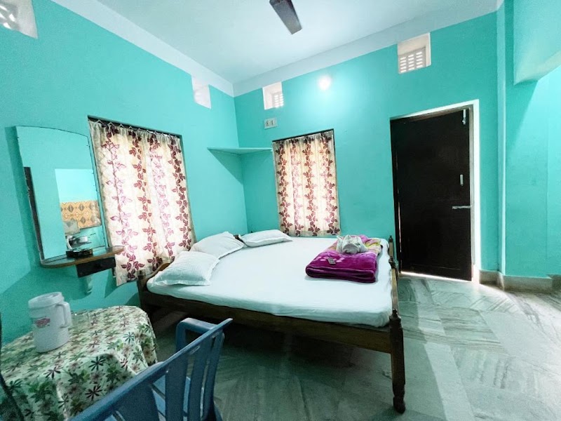 Radha Krishna Holiday Home - Radha Krishna Holiday Home, Baliapanda Housing Board Colony, Puri, Odisha 752001, India