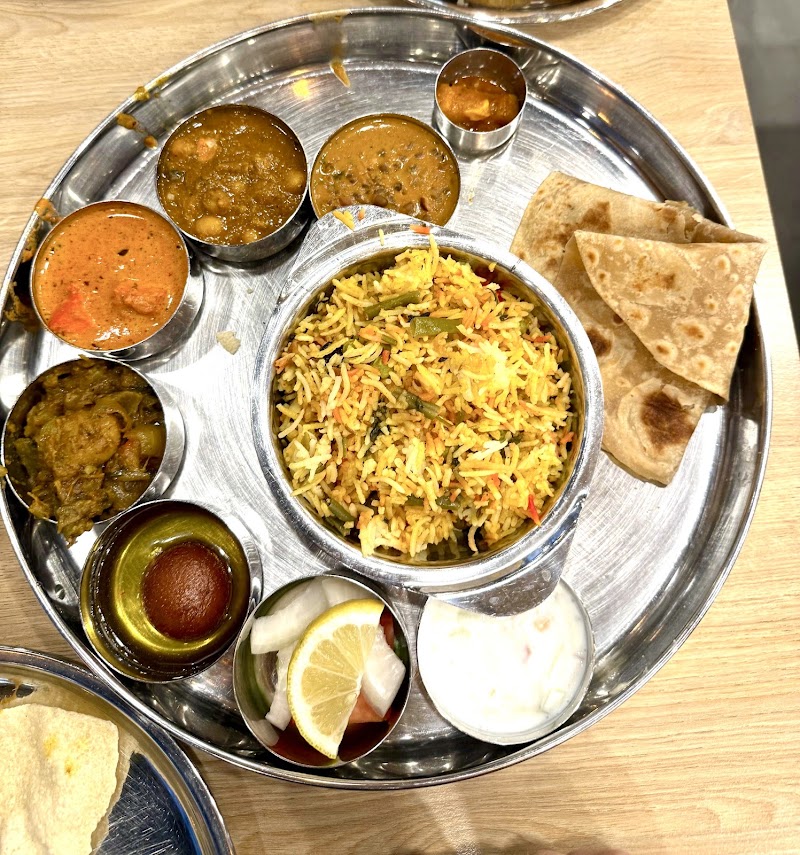 Saravanaa Bhavan Zurich - Saravanaa Bhavan Zurich Limmatstrasse 50, 8005 Zürich, Switzerland