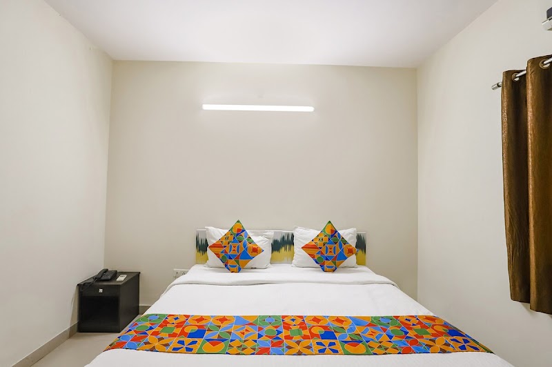 FabHotel SS House - FabHotel SS House, Vidoba Housing Society, Plot No 53, Wardha Rd, Bante Layout, Somalwada, Nagpur, Maharashtra 440025, India