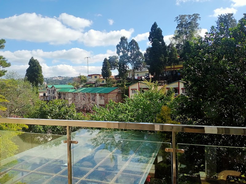 The Loft - Executive Inn - The Loft - Executive Inn Lower New Colony, Near NEEPCO (North Eastern Electric Power Corporation Limited), Laitumkhrah, Shillong, Meghalaya 793001, India