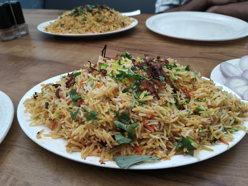 Ziyafat Family Restaurant - Ziyafat Family Restaurant, N.H. No.48, nr. HP Petrol Pump, Transport Nagar, Morai, Vapi, Gujarat 396191, India