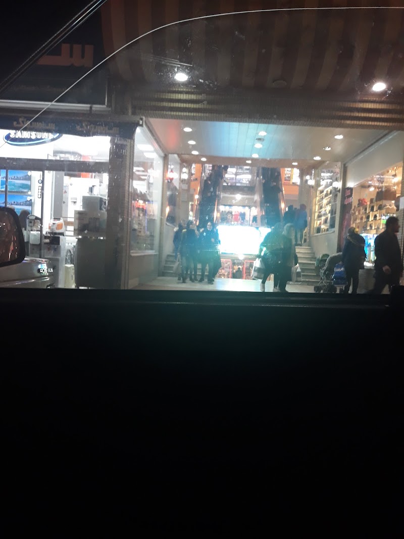Golha mall - Golha mall, Zanjan Province, Zanjan, Sadi, MFFM+MM7, Iran