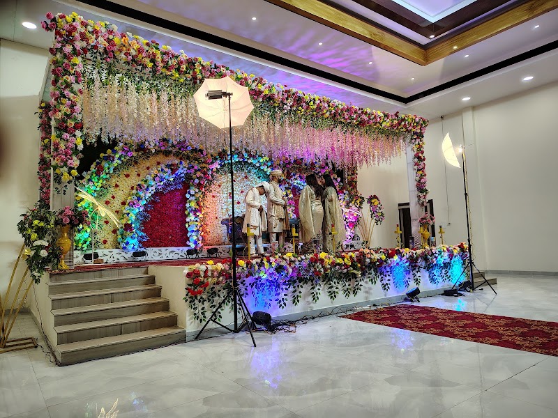 THE ELEGANCE RESORT - THE ELEGANCE RESORT PILLAR NO 200, NEAR, Digha Bridge Link Rd, Kusumpuram Colony, Patna, Bihar 801503, India