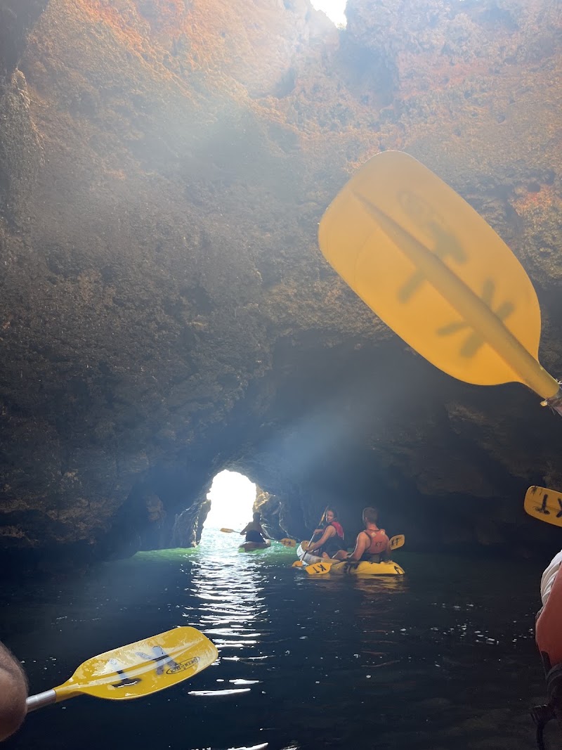 Kayak Tours - Kayak Tours, Cais da Solaria 1, 8600-530 Lagos, Portugal