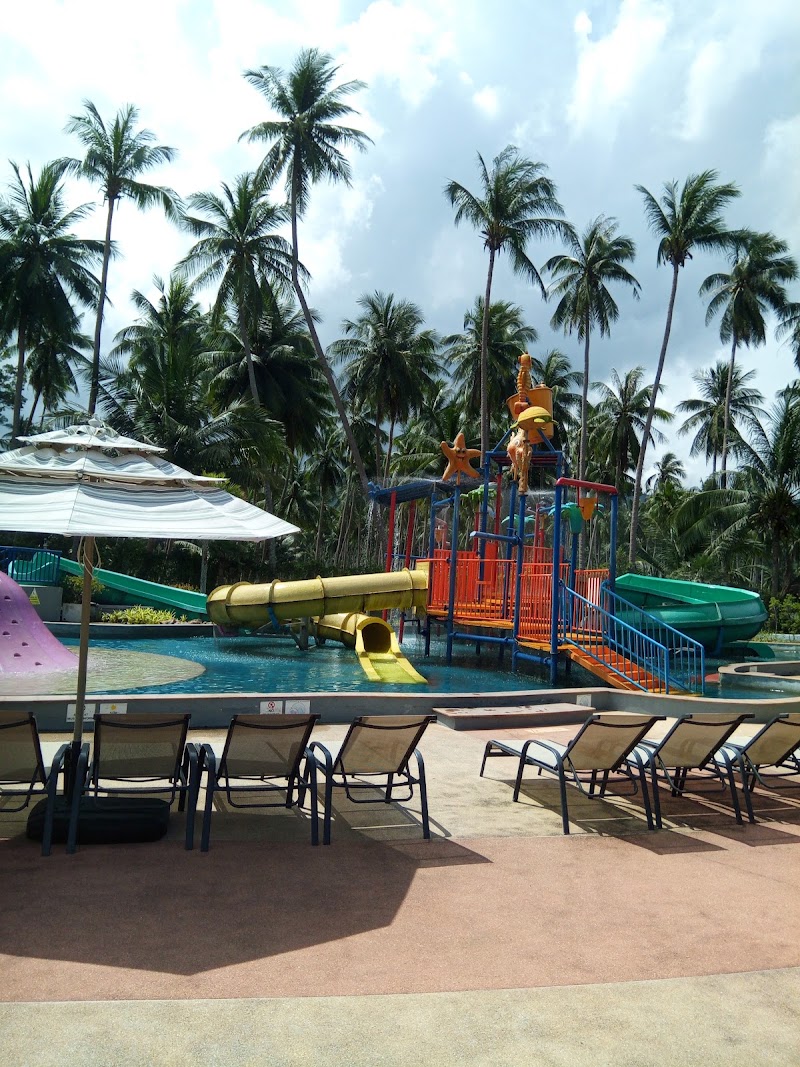 Samui Water Park - Samui Water Park 28, 41 หมู่ที่ 1 ถนนแม่น้ำซอย1 Tambon Mae Nam, Amphoe Ko Samui, Chang Wat Surat Thani 84330, Thailand