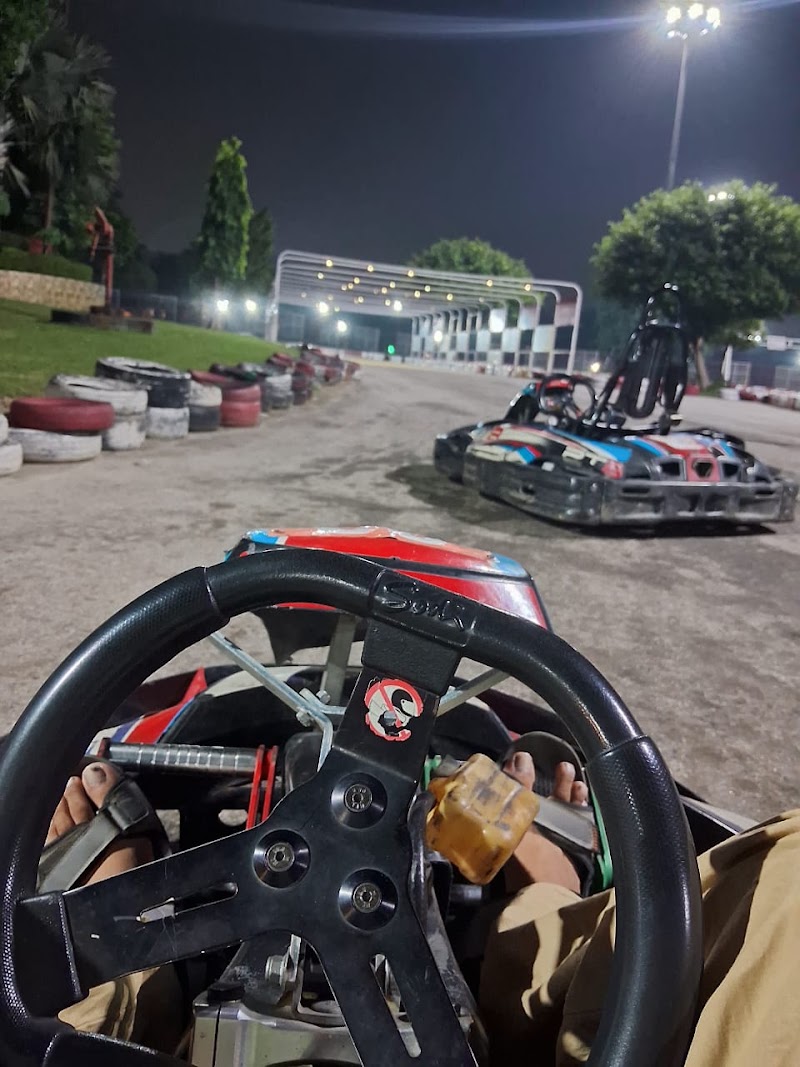 Formula Karting - Formula Karting Gate Number 11, Maharaja Agrasen Marg, near The great india place mall, Sector 38, Noida, Uttar Pradesh 201303, India