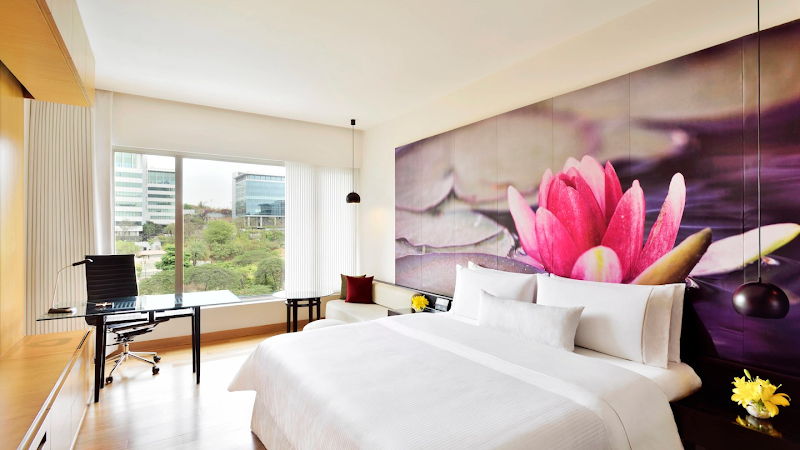 The Westin Hyderabad Mindspace - The Westin Hyderabad Mindspace, Raheja It Park Hitec City, HUDA Techno Enclave, Madhapur, Hyderabad, Telangana 500081, India