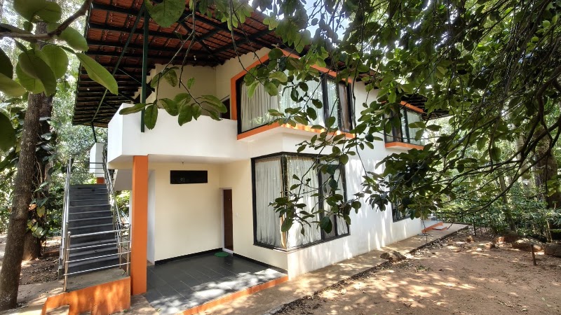Giridarshini - Giridarshini,temple main road, Biligiriranganabetta, Karnataka 571441, India