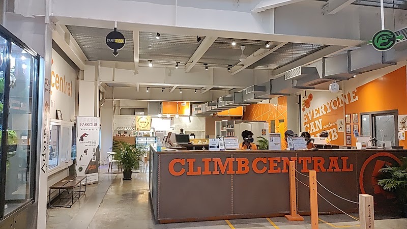 Climb Central - Indoor Rock Climbing & Adventure Rope Course - Climb Central - Indoor Rock Climbing & Adventure Rope Course Metro Pillar 173, Sports Avenue, 1, Mehrauli-Gurgaon Rd, Aya Nagar, Ghitorni, New Delhi, Delhi 110047, India