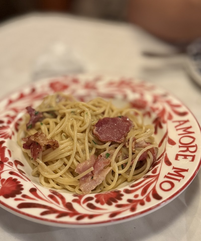Del Papa - Del Papa, 1 этаж, Kabanbay Batyr St 83, Almaty 050000, Kazakhstan