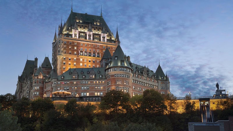 Fairmont Le Château Frontenac - Fairmont Le Château Frontenac, 1 Rue des Carrières, Québec, QC G1R 5J5, Canada