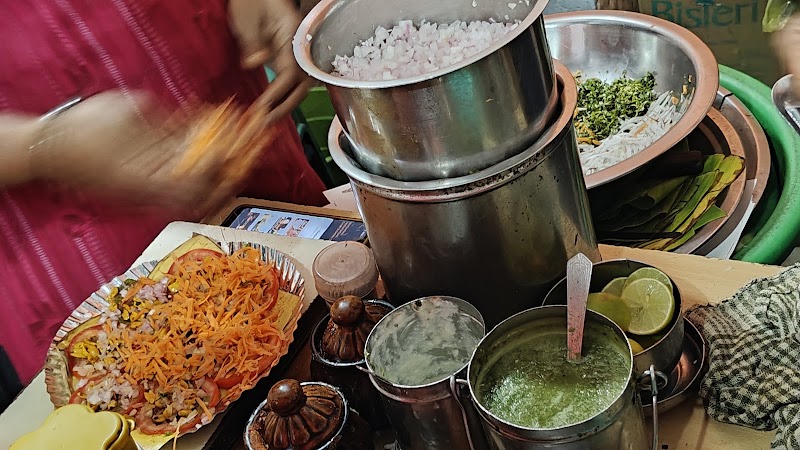 Mysore Shetty Churmuri center - Mysore Shetty Churmuri center, Madiwala Swamy mutt, Ramanuja Rd, opp. to akkamani hospital, Bettadpura, Mysuru, Karnataka 570004, India