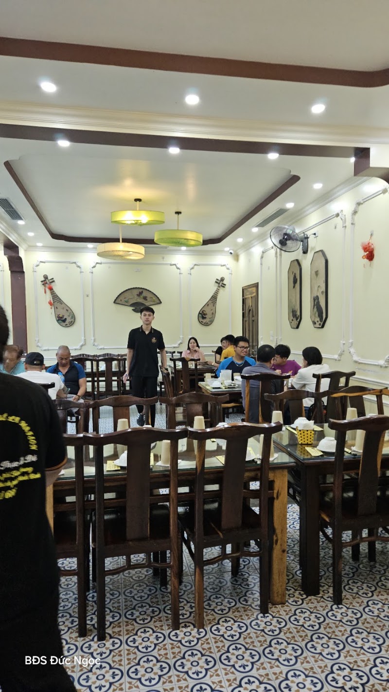 Chợ Quê Quán - Chợ Quê Quán, Tràng An 2, Hoa Lư, Ninh Bình, Vietnam
