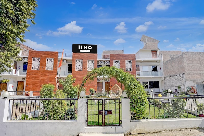 OYO Hotel O Rakabganj Crossway Ayodhya Formerly Ramaland Homestay - OYO Hotel O Rakabganj Crossway Ayodhya Formerly Ramaland Homestay Plot No. 3/6/11A, Telitola Chowk, near Edward Medical Hall, Shakti Vihar Colony, Ayodhya, Faizabad, Uttar Pradesh 224123, India