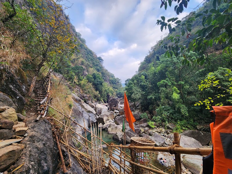 Bamboo trek, mawryngkhang - Bamboo trek, mawryngkhang 9V32+2GC, Wahkhen, Meghalaya 793110, India