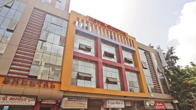 Hotel Sheetal - Hotel Sheetal, Opposite Head Post Office, near Arya samaj, Bhatia Bazar Old, Porbandar, Gujarat 360575, India
