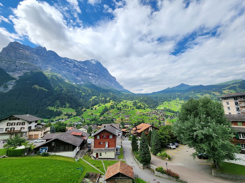 Grindelwald Terminal Train Station - Grindelwald Terminal Train Station Grundstrasse 54, 3818 Grindelwald, Switzerland