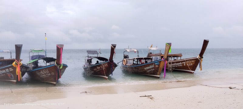 Hong Island Tour - Hong Island Tour, 2RQ8+9HR, Ao Nang, Mueang Krabi District, Krabi 81000, Thailand