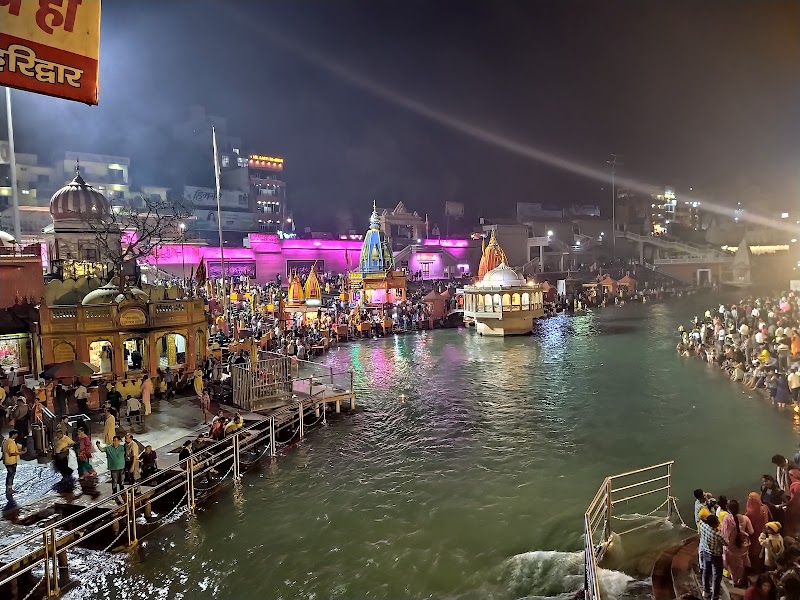 Shri Ganga Mandir - Shri Ganga Mandir X54C+VG8, Har Ki Pauri, Haridwar, Uttarakhand 249401, India