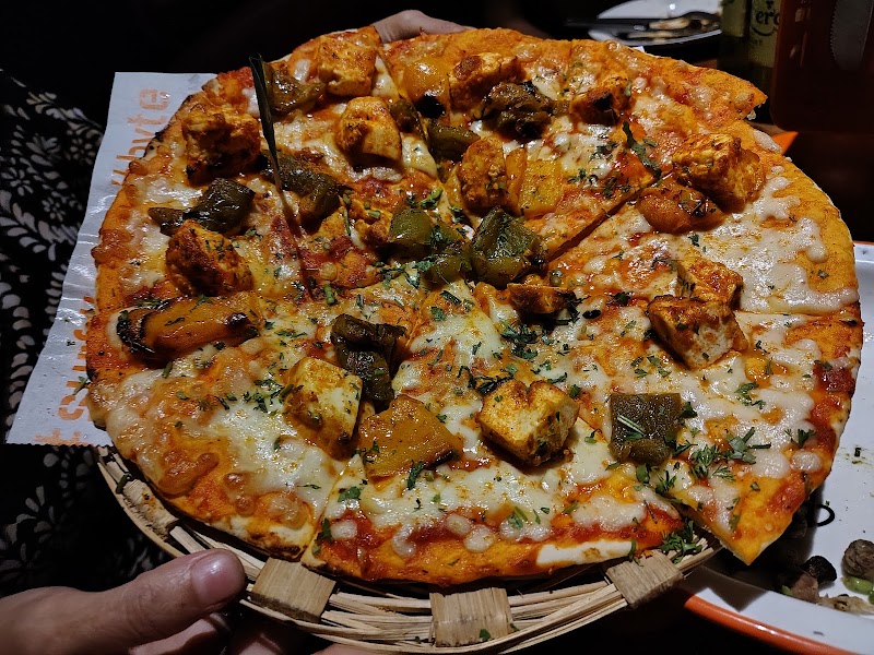 Powai SOCIAL - Powai SOCIAL Delphi B Wing, 6, Orchard Ave, Hiranandani Gardens, Panchkutir Ganesh Nagar, Powai, Mumbai, Maharashtra 400076, India