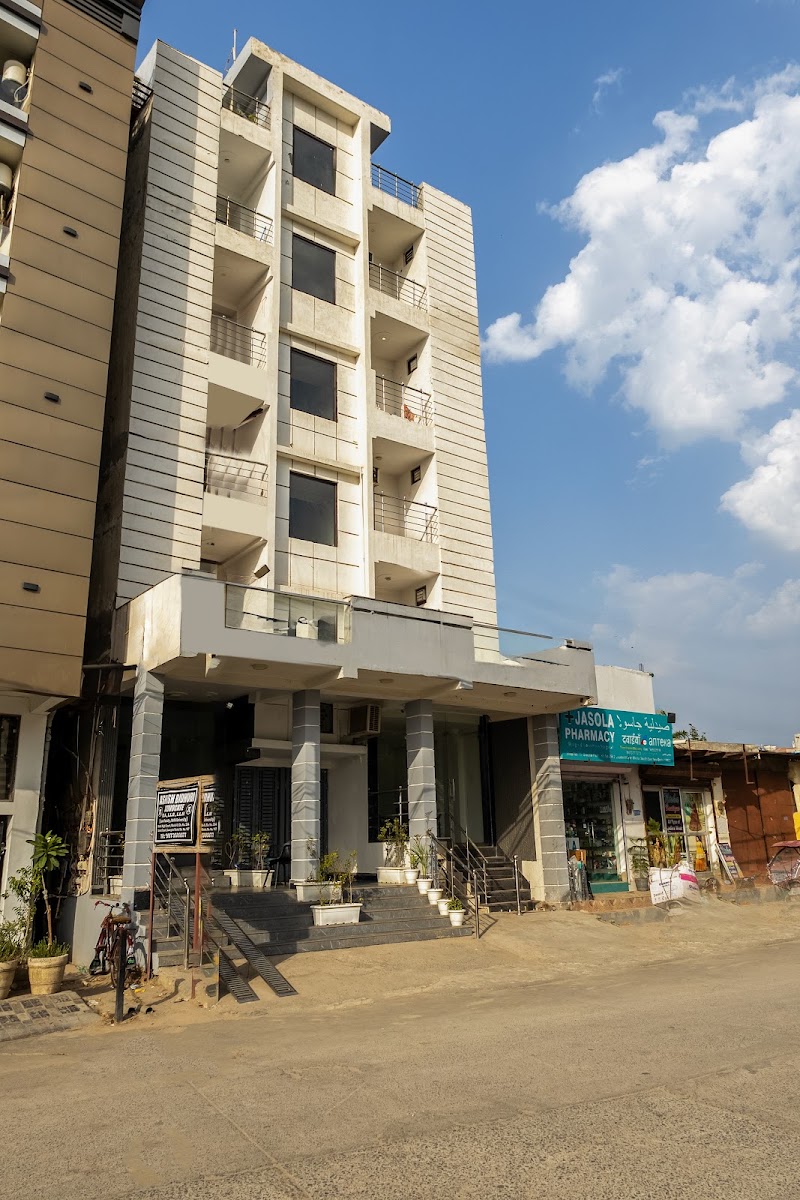Comfort Plaza Hotel