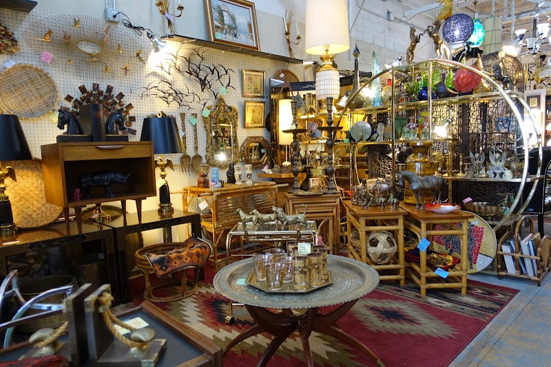 Lula B's Design District - Lula B's Design District, 1010 N Riverfront Blvd, Dallas, TX 75207, USA