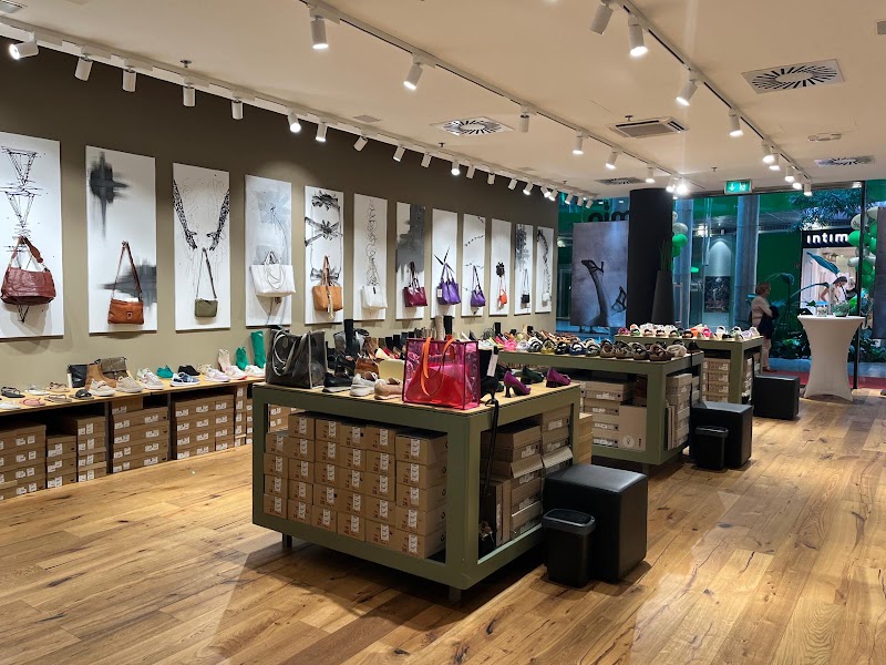 mia shoes - mia shoes Europastraße 1, 5020 Salzburg, Austria