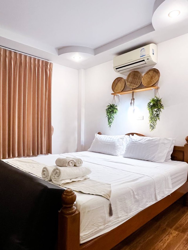 Secret Place Restaurant and Hotel - Secret Place Restaurant and Hotel, 56, 1 Haad Yao, Tambon Ko Pha-ngan, Amphoe Ko Pha-ngan, Chang Wat Surat Thani 84280, Thailand