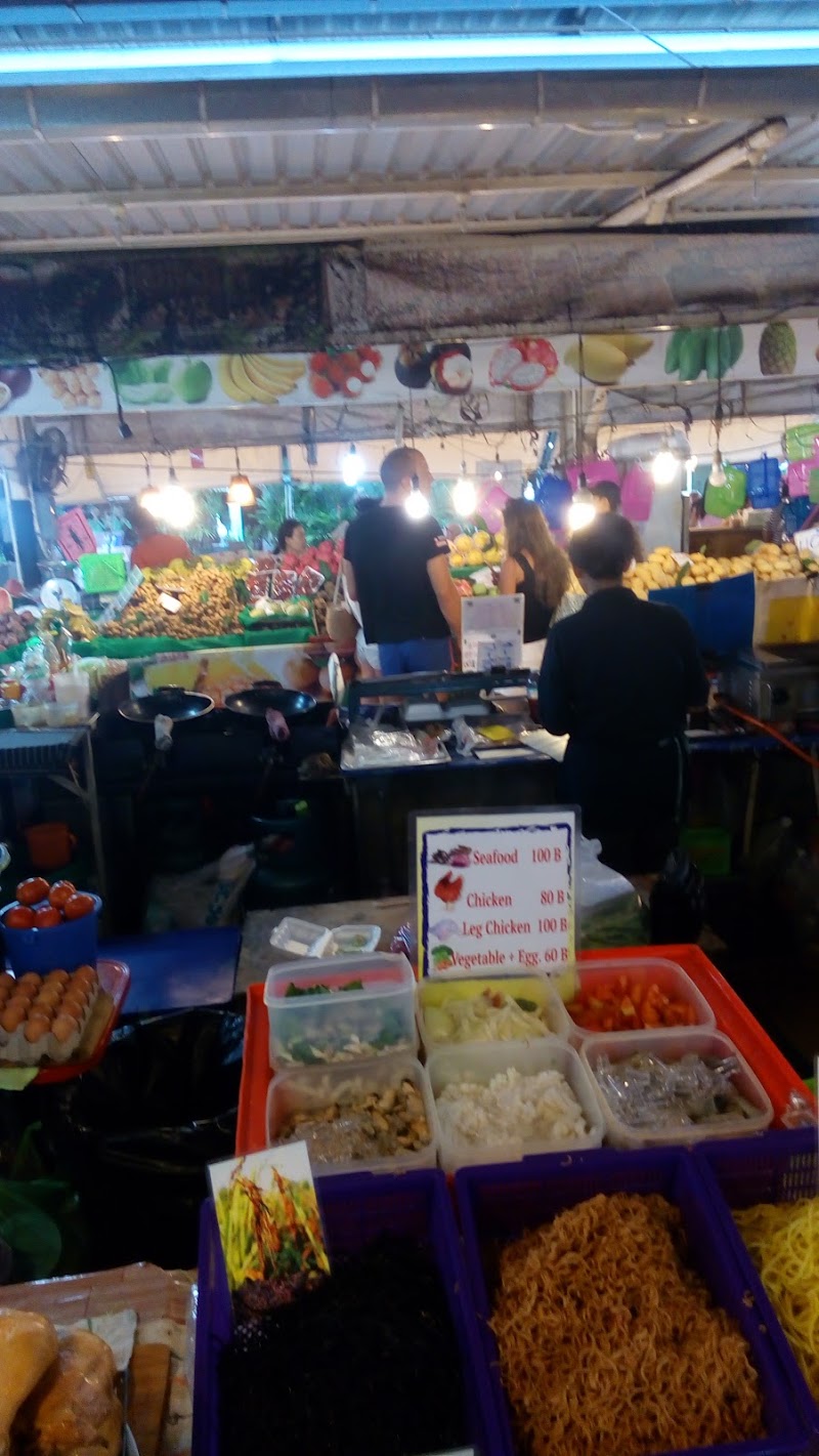 Ночной рынок - Ночной рынок 32/3 Thanon Prachanukhro, Tambon Patong, Amphoe Kathu, Chang Wat Phuket 83150, Thailand