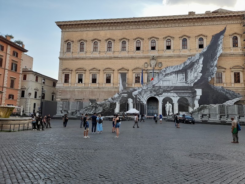 Campo de' Fiori - Campo de' Fiori Campo de' Fiori, 00186 Roma RM, Italy