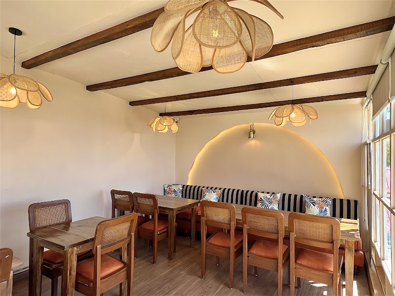 Ara Cafe - Bir