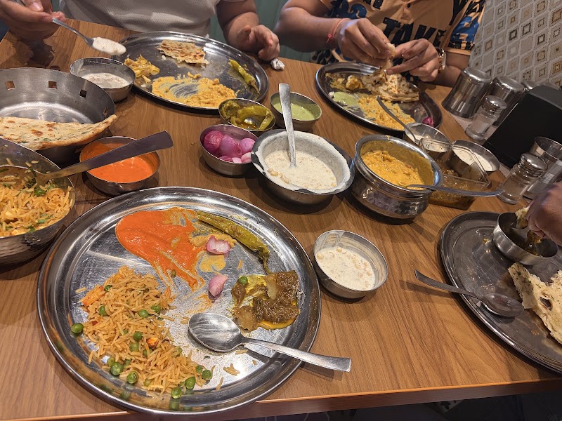 Shree Saawariya Dhaba - Shree Saawariya Dhaba Shop No. 1, CD Tower, CD chowk, Main, Badshahpur Sohna Rd, Sector 48, Gurugram, Haryana 122101, India