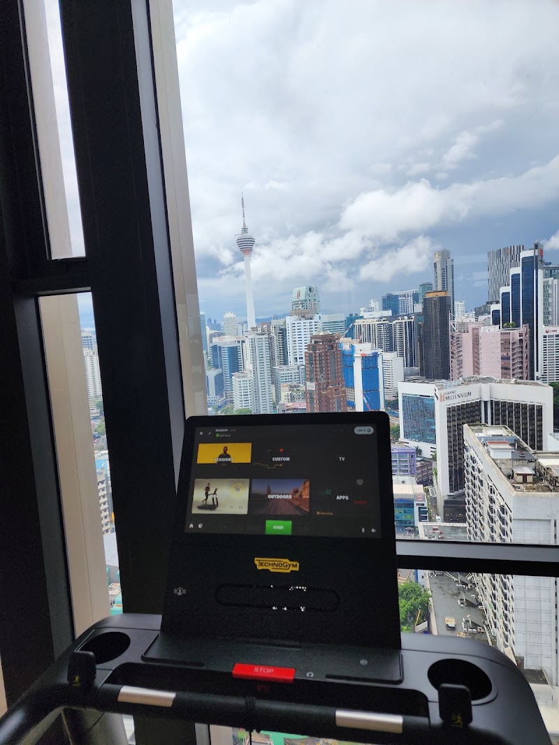 Axon Infinity Pool KL - Axon Infinity Pool KL, Jalan Walter Granier, Bukit Bintang, 55100 Kuala Lumpur, Wilayah Persekutuan Kuala Lumpur, Malaysia