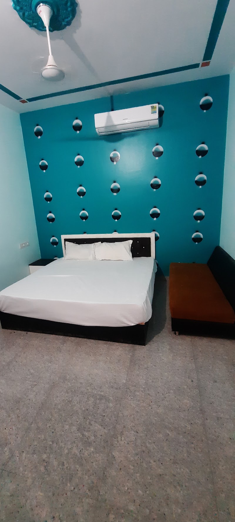 Hotel R K PALACE - Hotel R K PALACE, RENWAL, ROAD, Ramgarh, Dantaramgarh, Dholasari, Rajasthan 332703, India