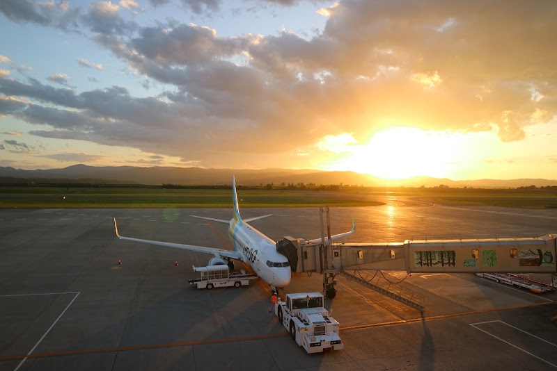 Asahikawa Airport - Asahikawa Airport 2 Sen-16-98 Higashi, Higashikagura, Kamikawa District, Hokkaido 071-1562, Japan