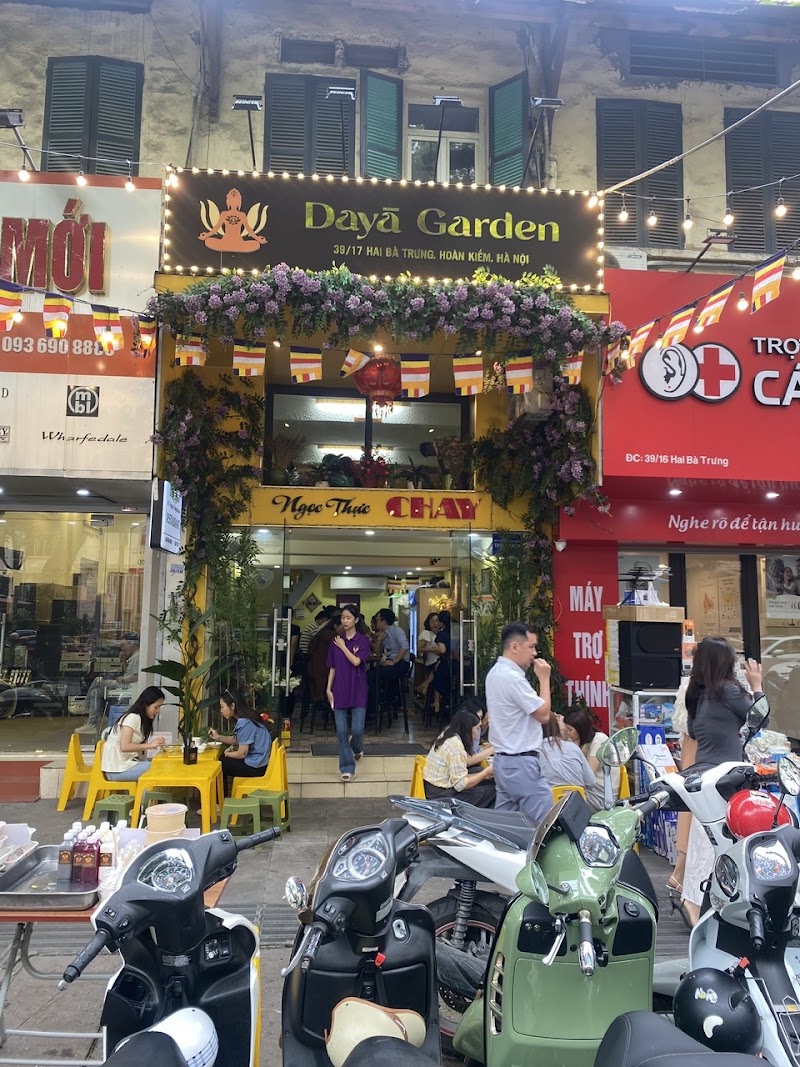 Dayā Garden Vegetarian & Vegan - Nhà Hàng Chay Việt - Dayā Garden Vegetarian & Vegan - Nhà Hàng Chay Việt 39/17 P. Hai Bà Trưng, Cửa Nam, Hà Nội, Vietnam