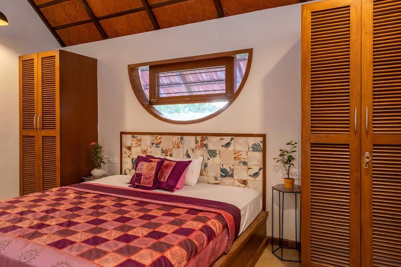 StayCationer Villa Waters Edge | 2BHK Forest Cottage with Private Pool at Backwaters - StayCationer Villa Waters Edge | 2BHK Forest Cottage with Private Pool at Backwaters Villa 648/14, Near Bridge, Mapusa – Moira - Aldona, Moide, Goa 403508, India
