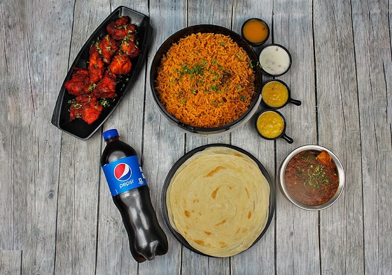 Ajwa Family Restaurant - Ajwa Family Restaurant No 3153,New No, L-7, Dawood Khan Rd, Lashkar Mohalla, Mandi Mohalla, Mysuru, Karnataka 570001, India