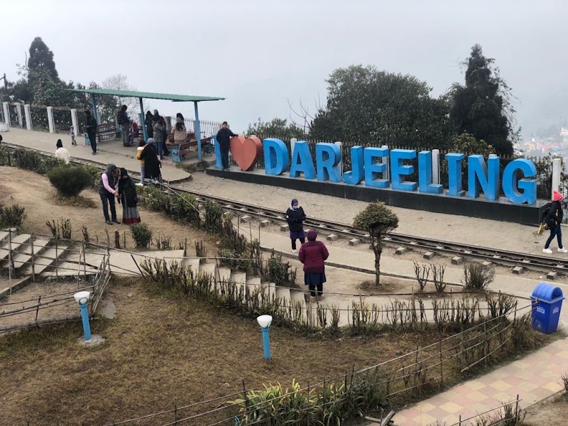 Tiger Hill, Darjeeling - Tiger Hill, Darjeeling Tiger Hill, Darjeeling, West Bengal 734102, India