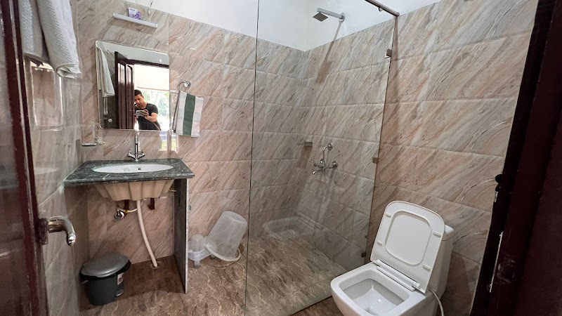 Anugraha Home Stay - Anugraha Home Stay Dhela Rd Himmatpur Dotiyal, Ramnagar, Sewal Khaliya, Uttarakhand 244715, India