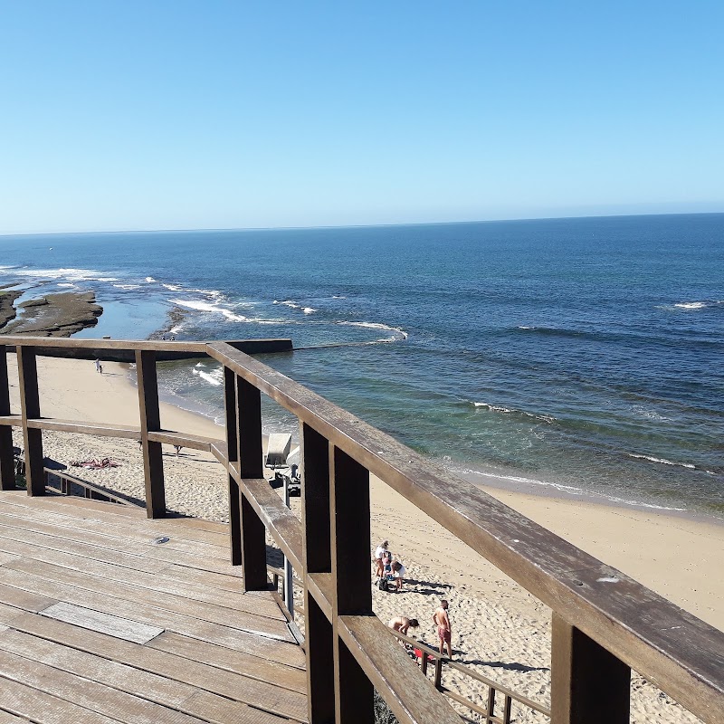 Praia das Avencas - Praia das Avencas, Av. Marginal 3366, Lisboa, Portugal