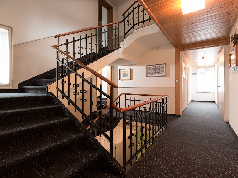 Hotel Oberland - Hotel Oberland Auf der Fuhren 452B, 3822 Lauterbrunnen, Switzerland
